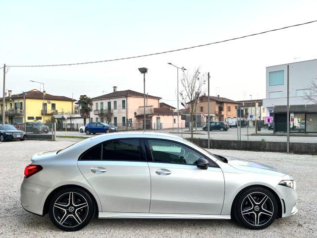MERCEDES-BENZ A 200 Automatic Premium AMG Sedan