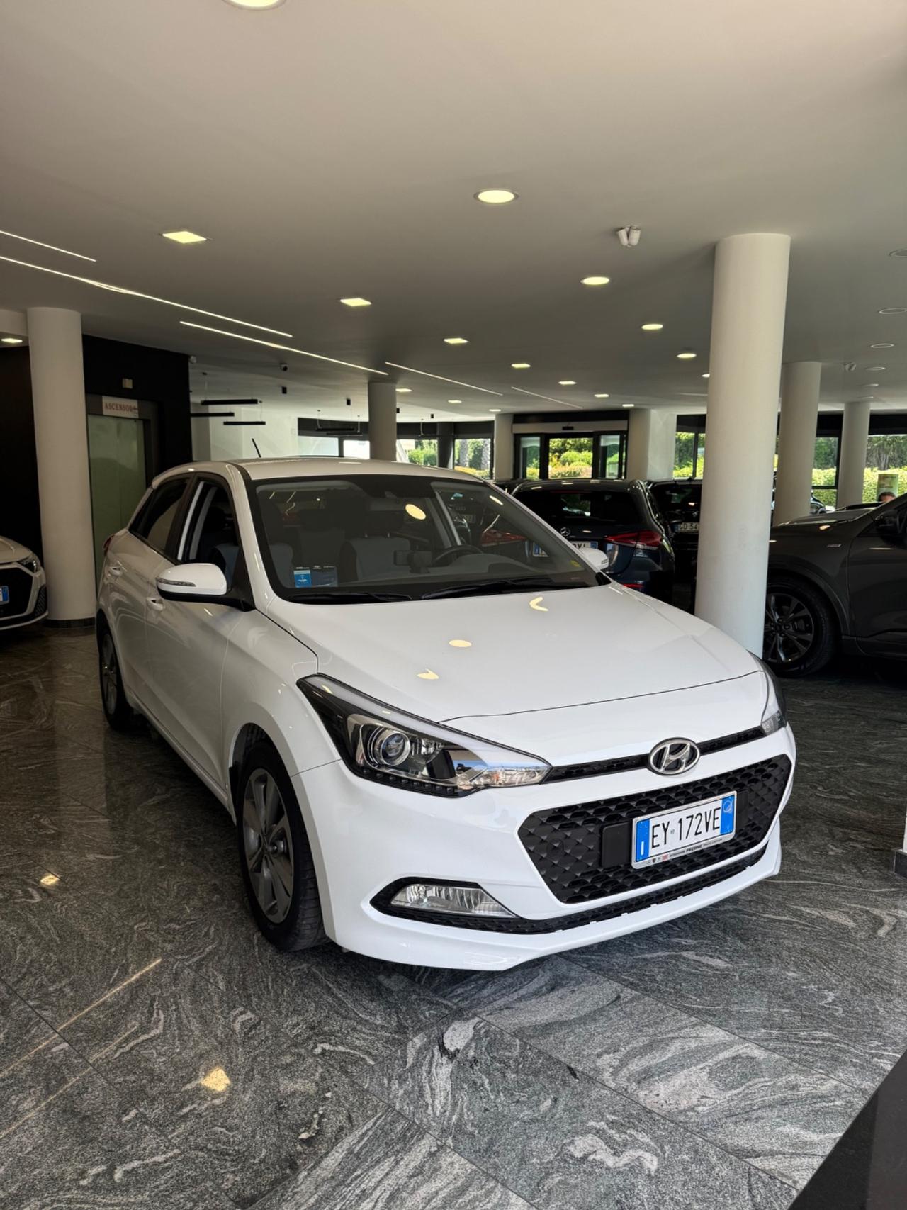 Hyundai i20 1.2 84 CV 5 porte Style