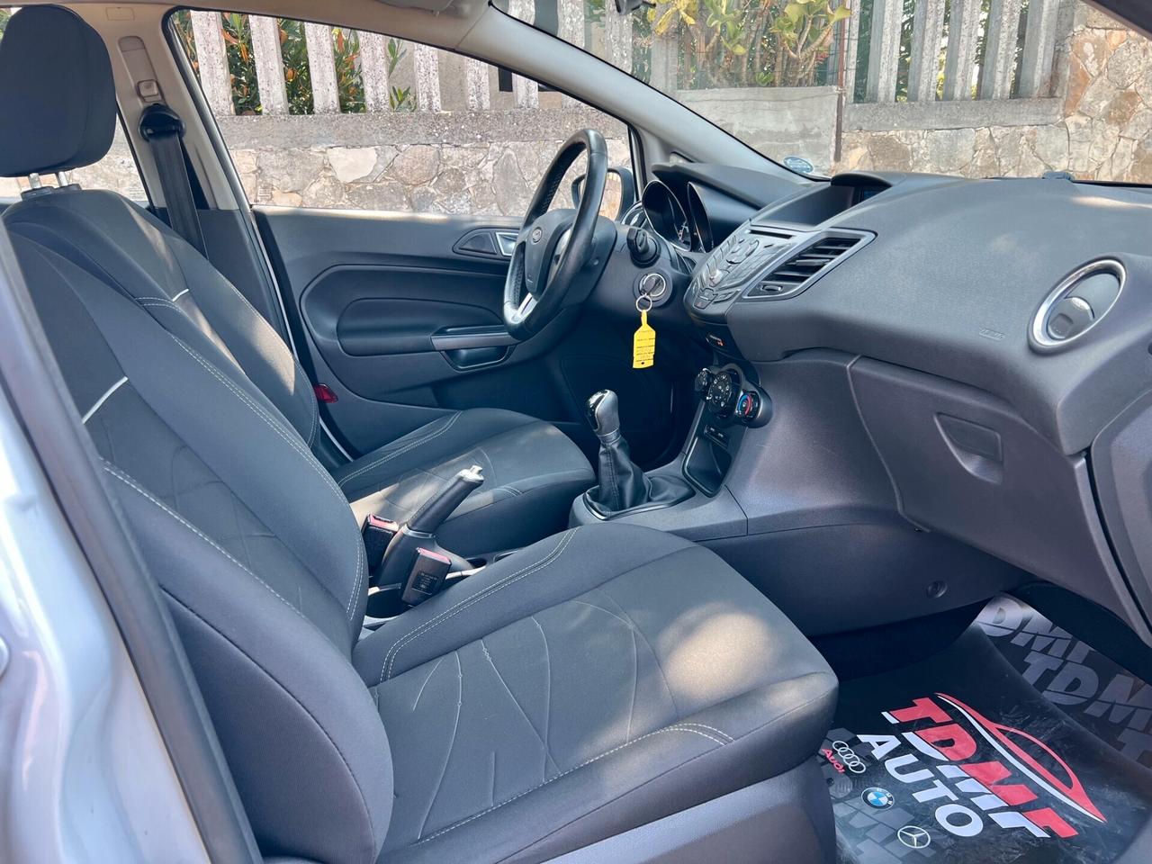 Ford Fiesta 1.5 tdci 75 cv ok neopatentati