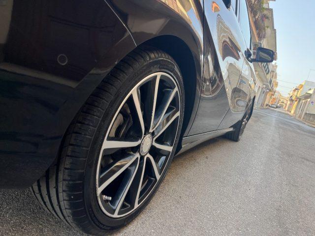 MERCEDES-BENZ B 200 d 136Cv Sport