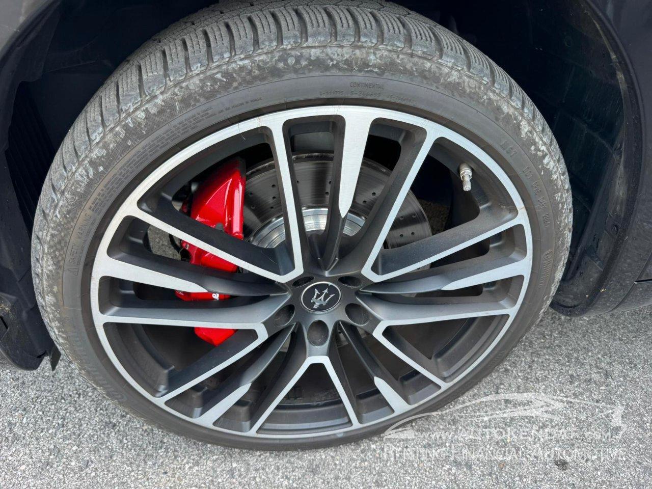 Maserati Levante 3.8 V8 Trofeo 580cv auto