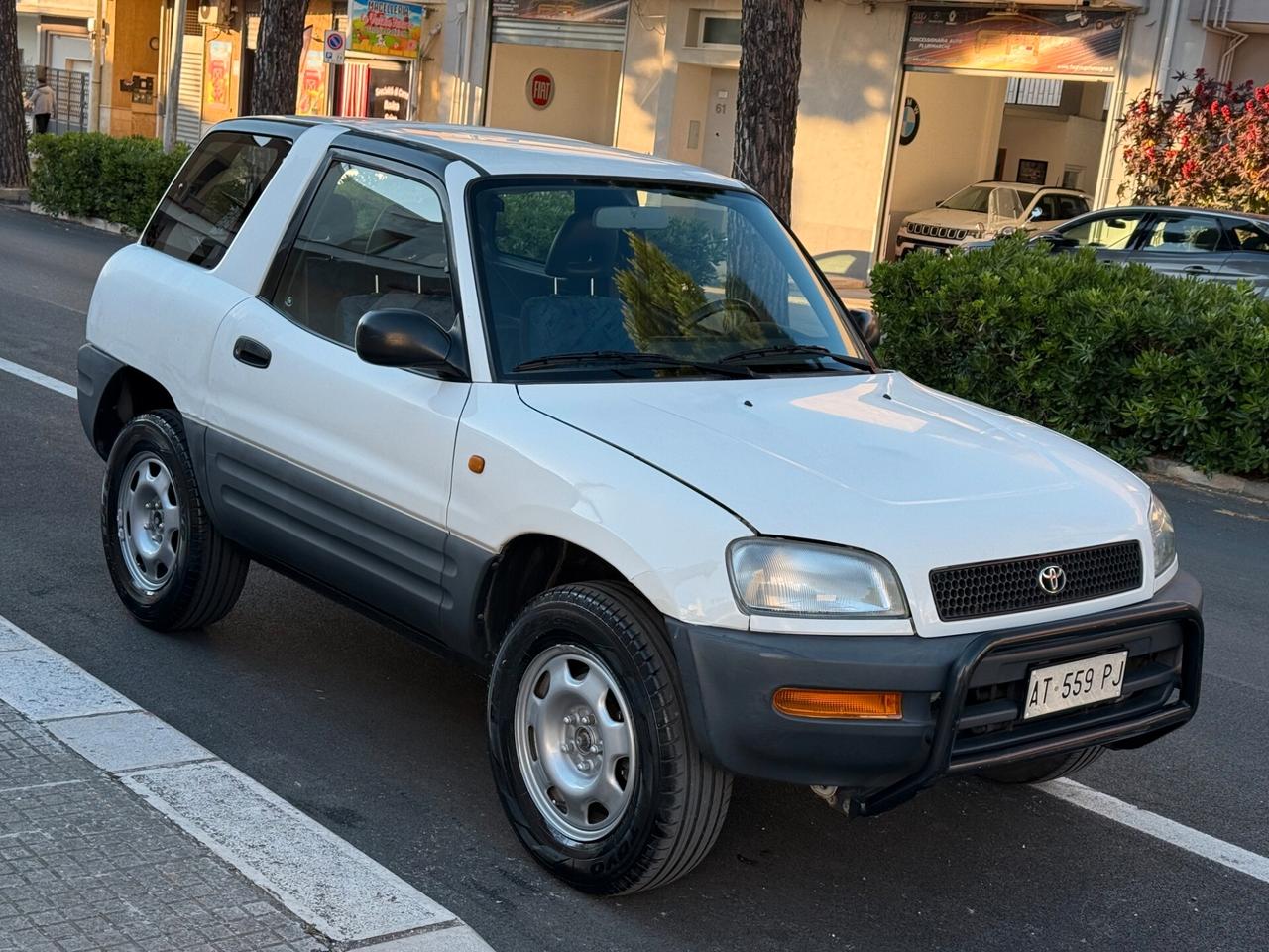 Toyota RAV4 2.0i 4X4 FullTime - 1997