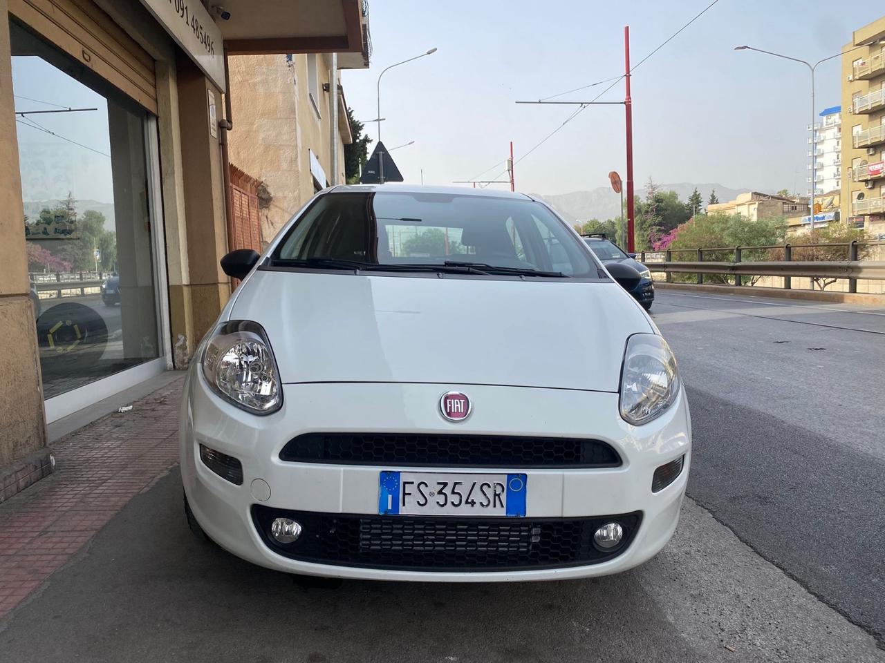 Fiat Punto 1.3 MJT II S&S 95 CV 5 porte Street