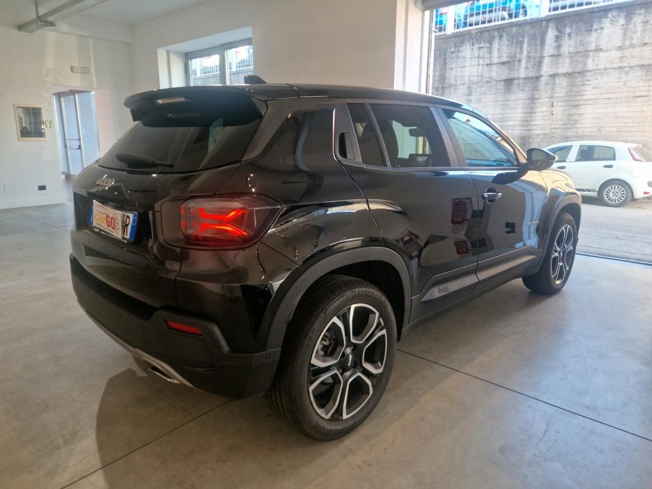 Jeep Avenger 1.2 Turbo 110 CV MHEV Summit