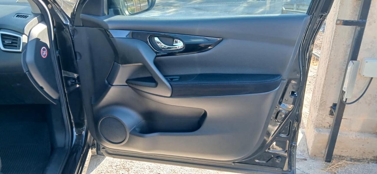 Nissan Qashqai 1.5 dCi Tekna - 2015