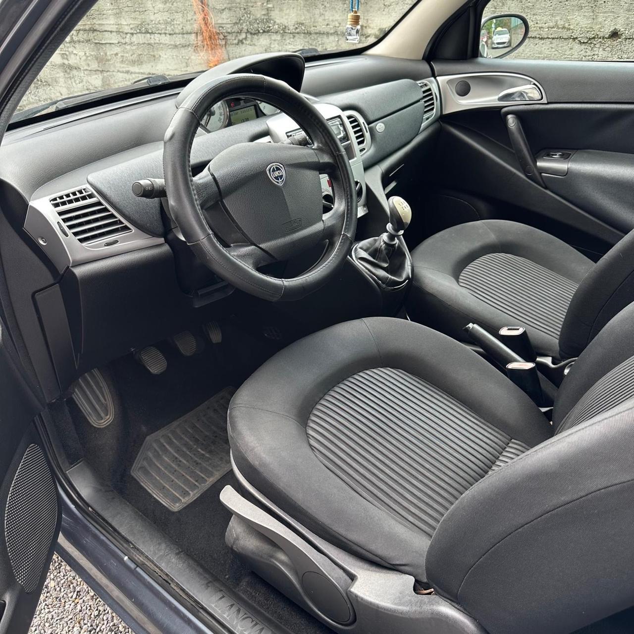 Lancia Ypsilon 2 serie