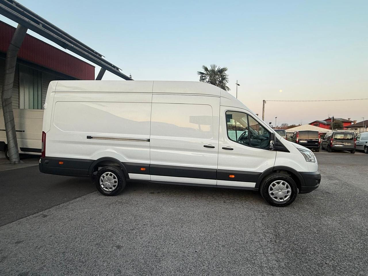 Ford Transit Van 363 passo lungo (MOTORE NUOVO)