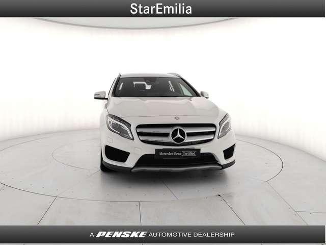 Mercedes-Benz GLA 200 GLA 200 d Automatic Premium