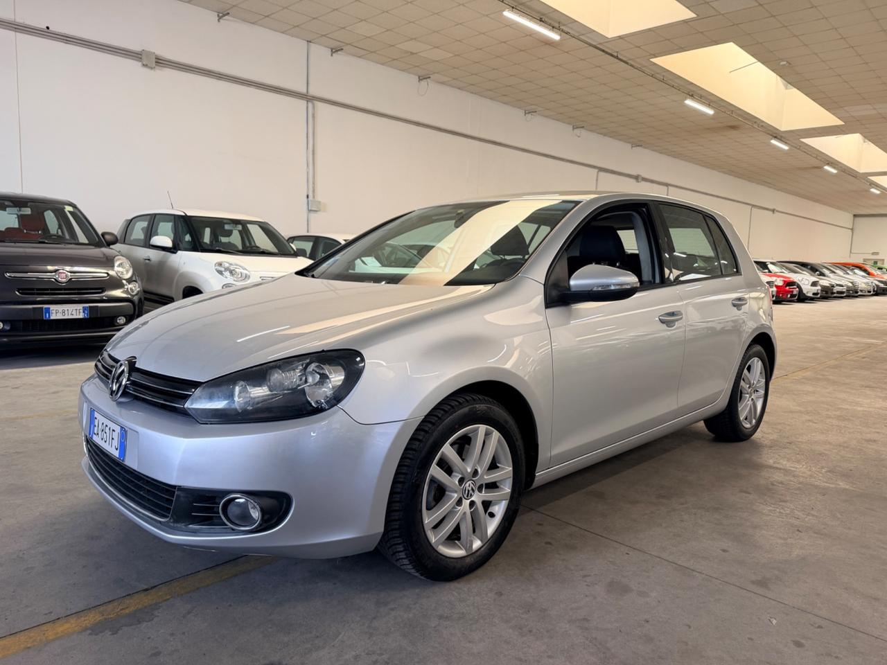 Volkswagen Golf 1.6 TDI DPF DSG 5p. Highline