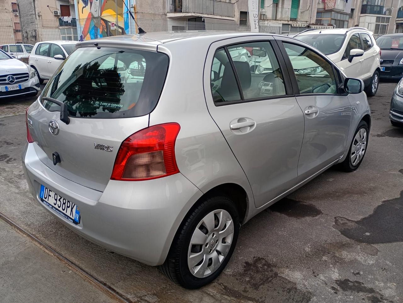 TOYOTA YARIS 1.4 DIESEL SOLI 100.000 KM UNICOPROPRIETARIO