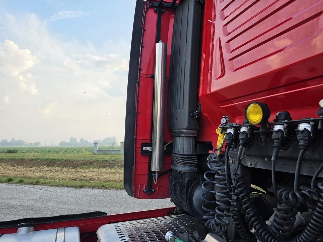 IVECO STRALIS S-WEY 510 LIMITED EDITION