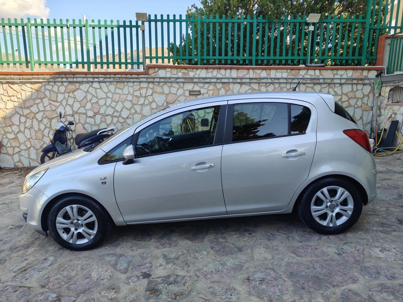 Opel Corsa 1.3 CDTI 95CV ecoFLEX 5 Color Elegance