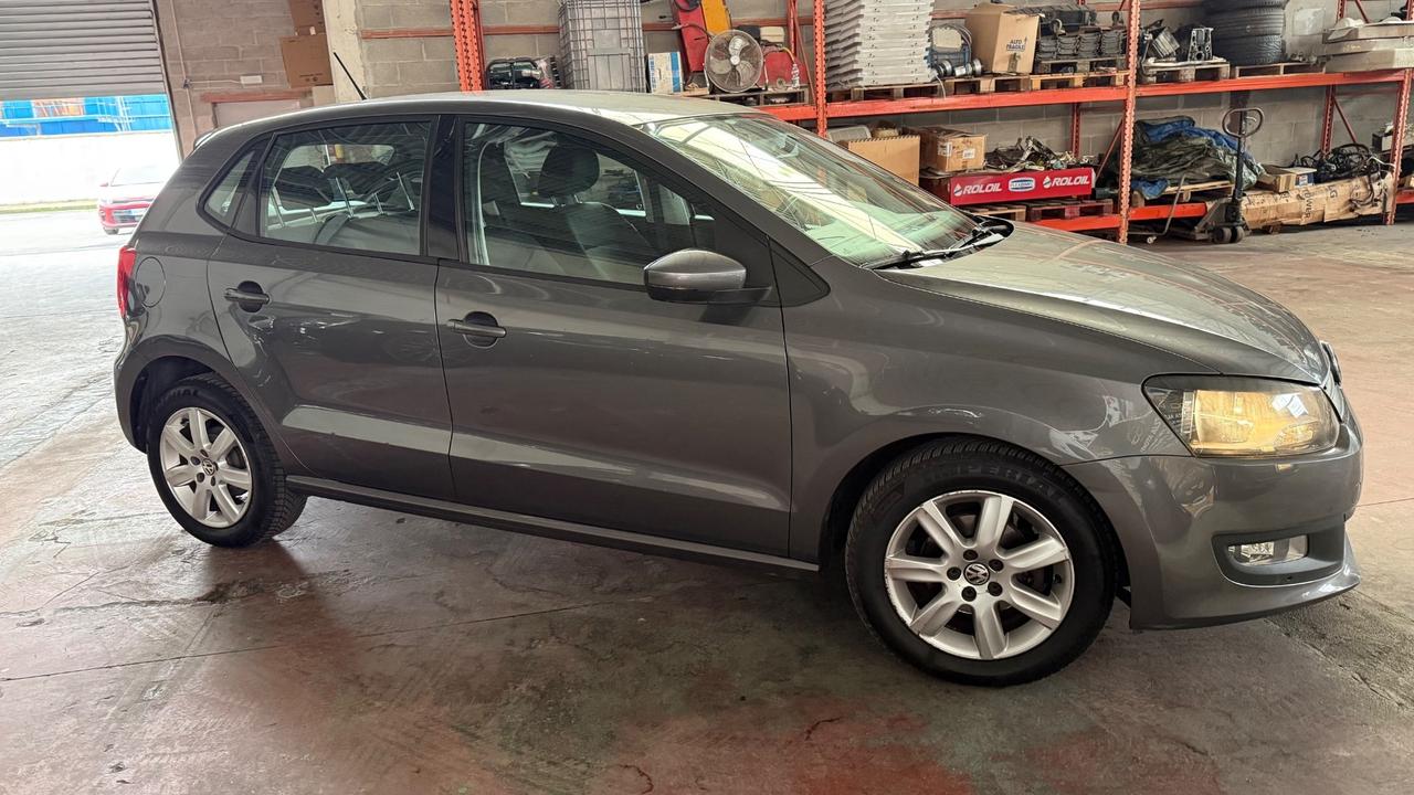 Volkswagen Polo 1.6 Highline BiFuel