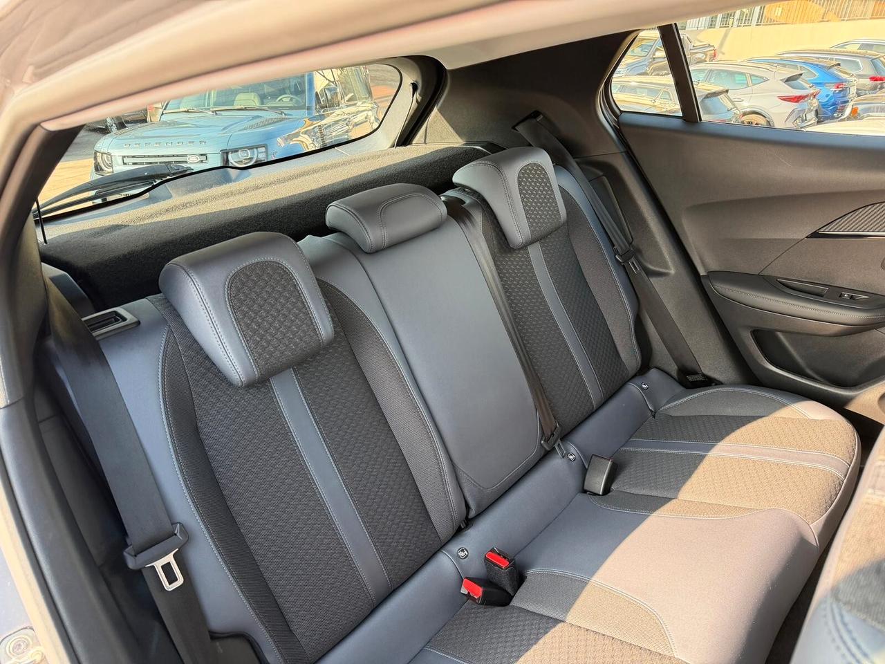 Peugeot 2008 PureTech 100 S&S Active