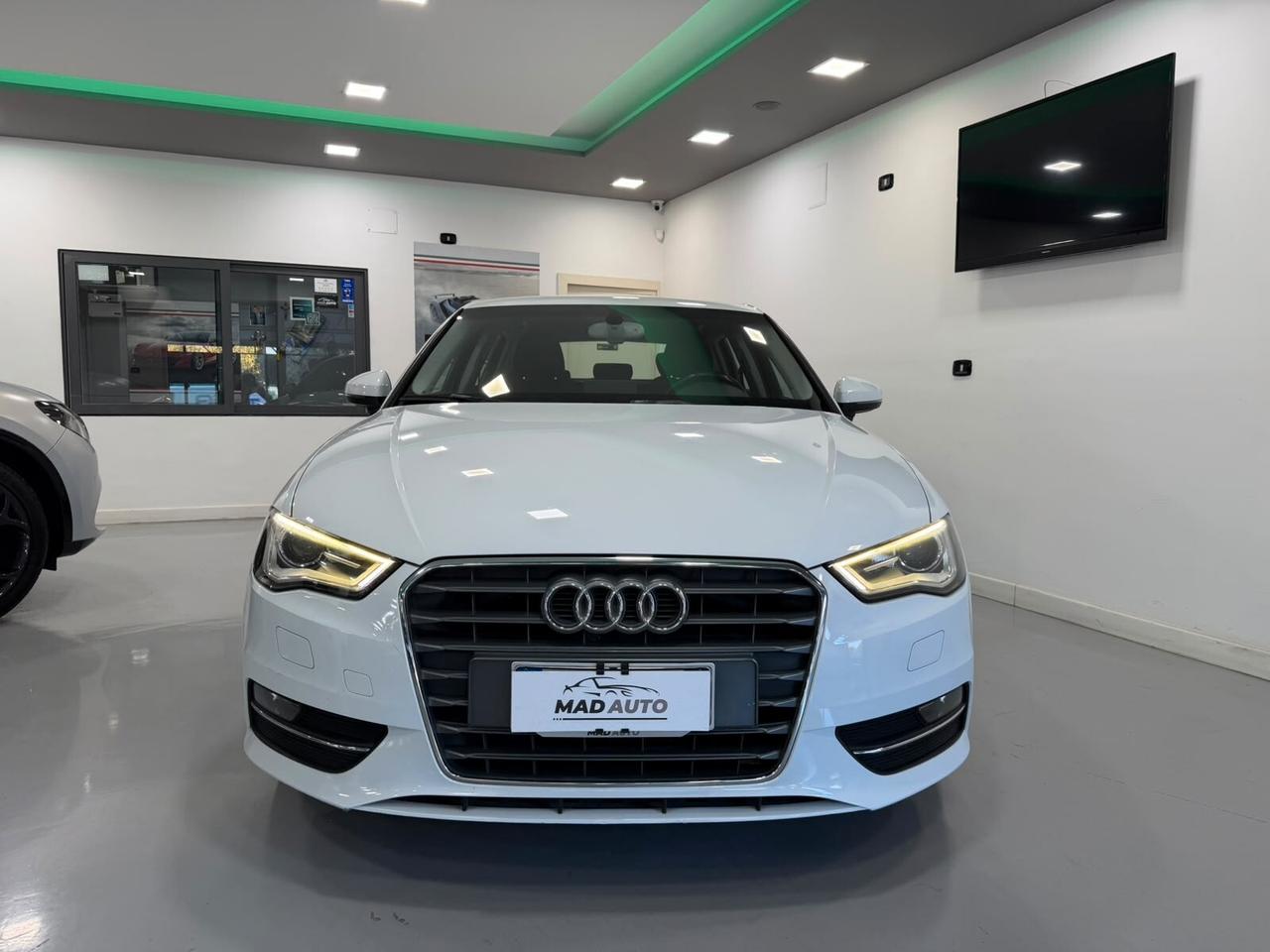 Audi A3 SPB 1.6 TDI Ambiente