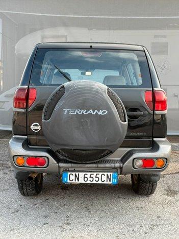 NISSAN TERRANO II