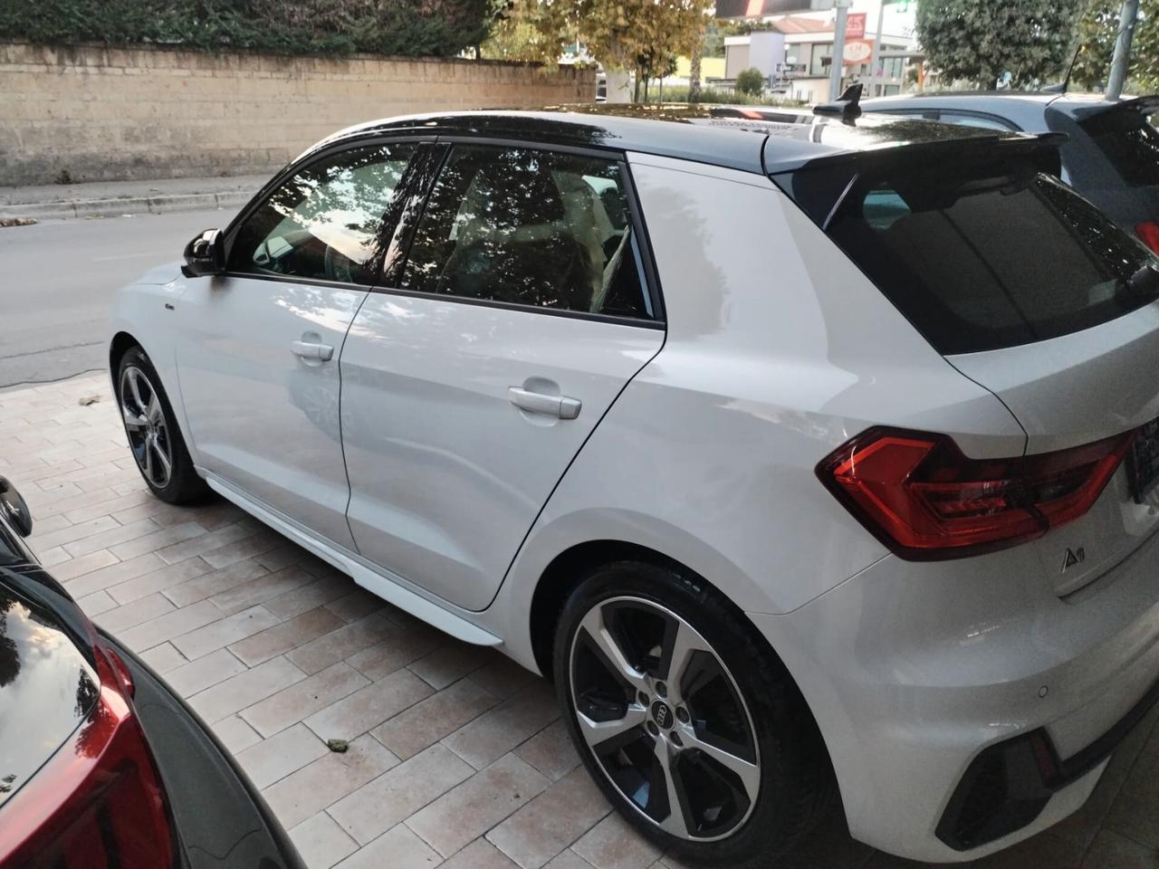 Audi A1 SPB 30 TFSI S line edition
