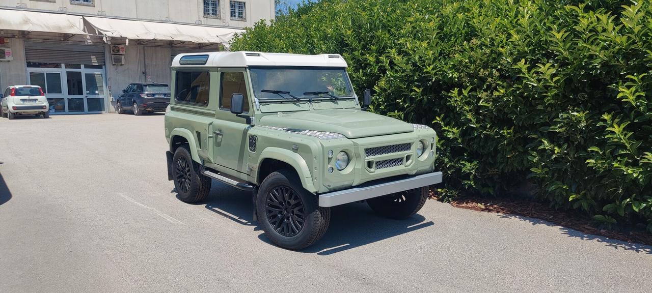 Land Rover Defender 90 2.5 300tdi