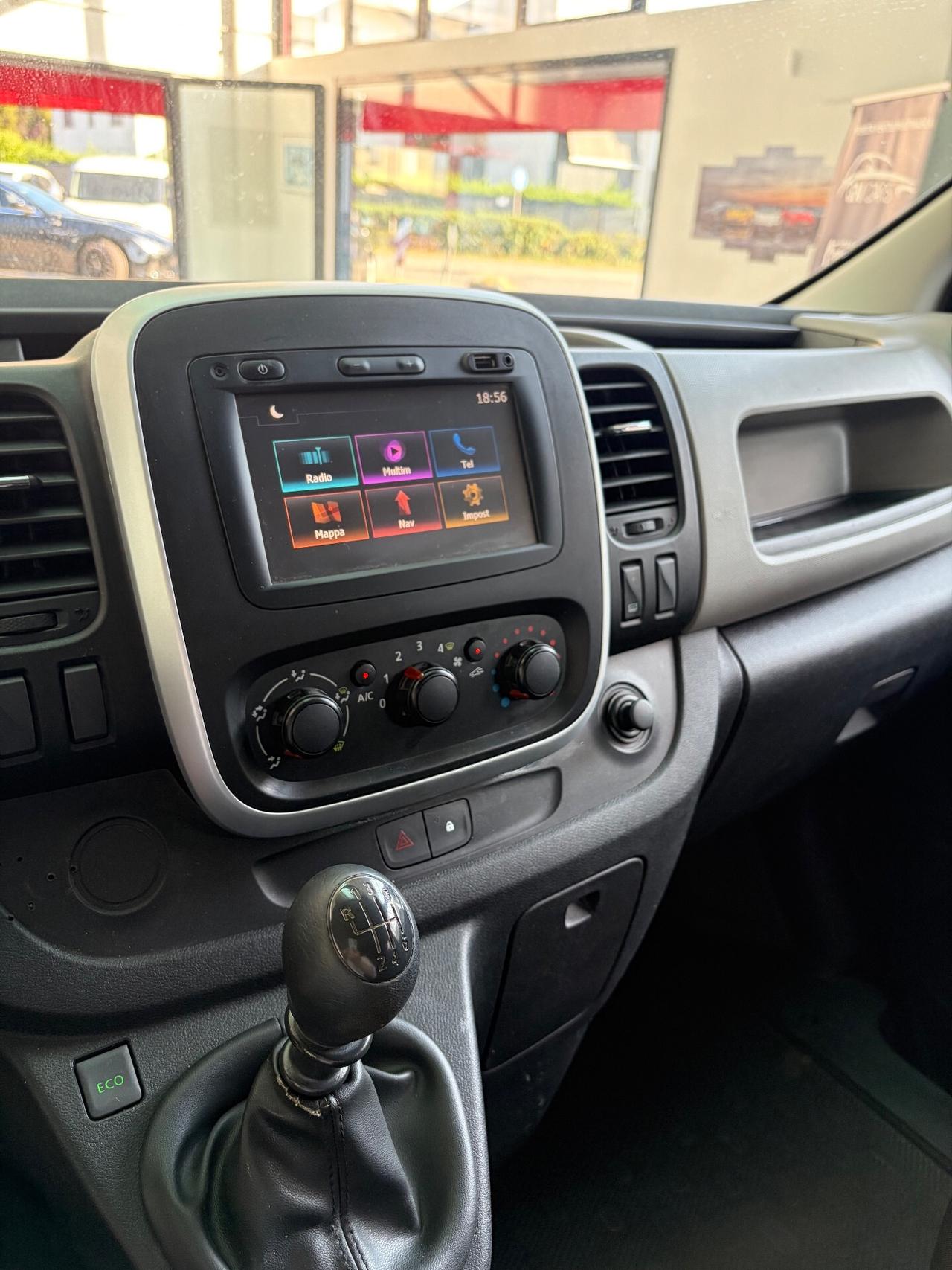 Renault Trafic 5 posti 1.6 Dci120