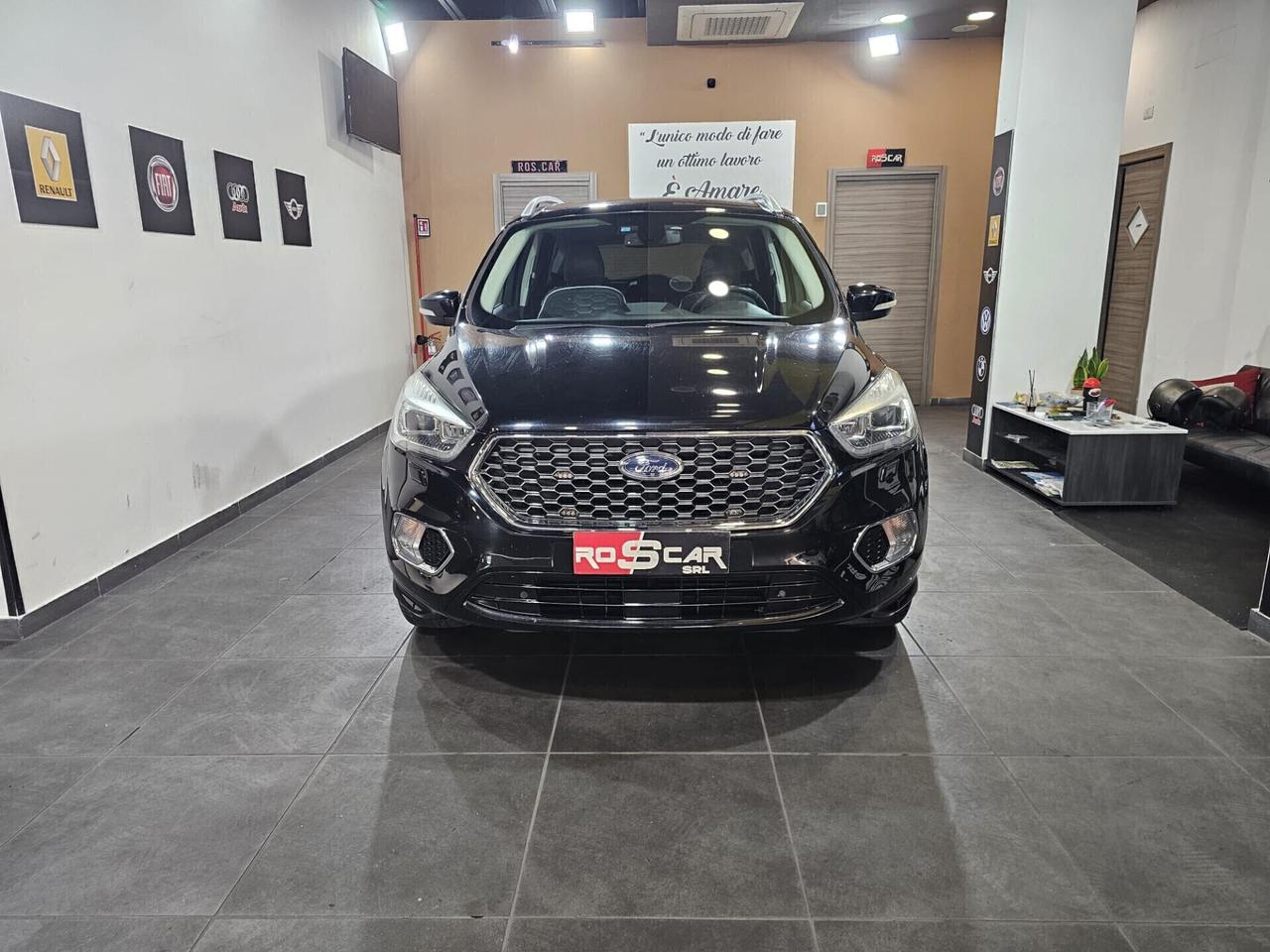 Ford Kuga Vignale 2.0 TDCI 180 CV Powershift