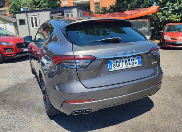 MASERATI Levante MHEV 330 CV AWD GT