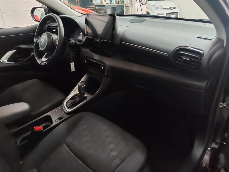 Toyota Yaris 1.5h Active PREZZO REALE
