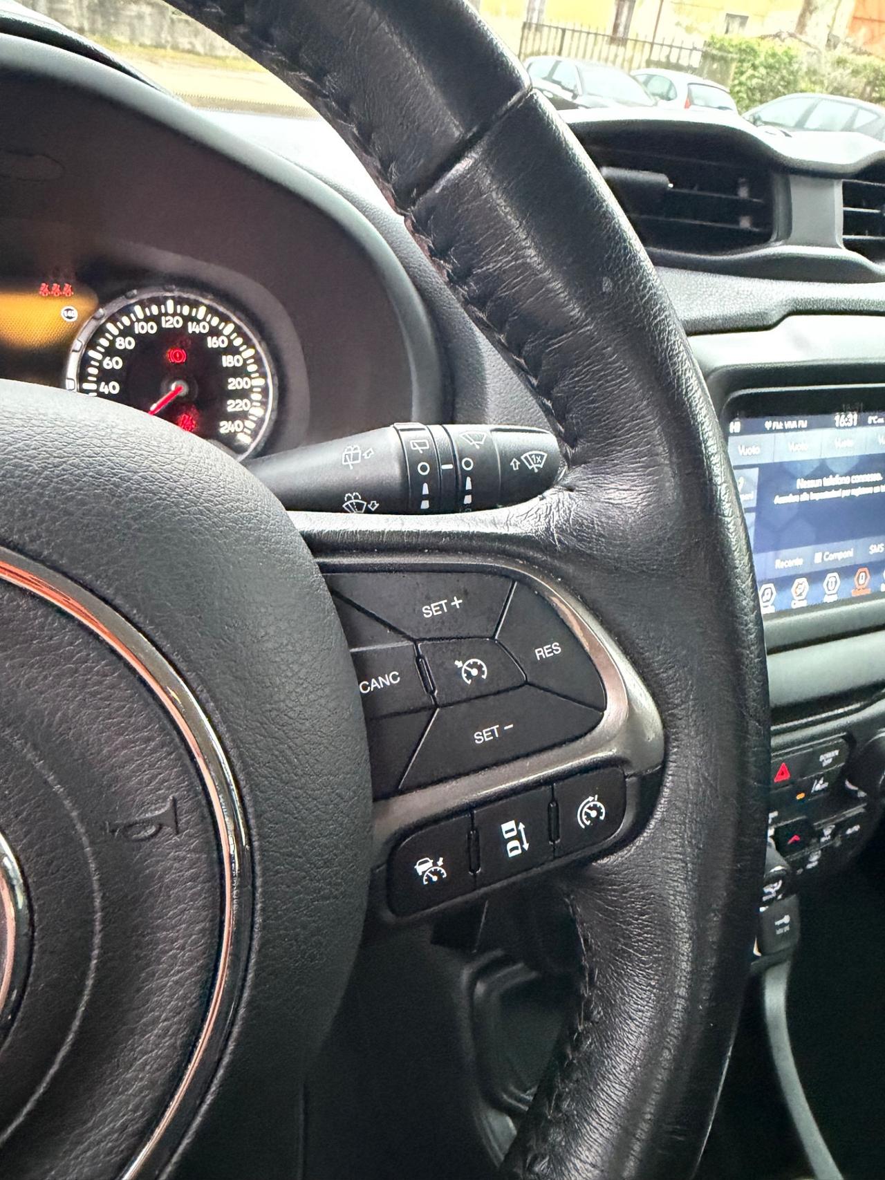 Jeep RENEGADE LIMITED GARAN KMCERT UNICOPR