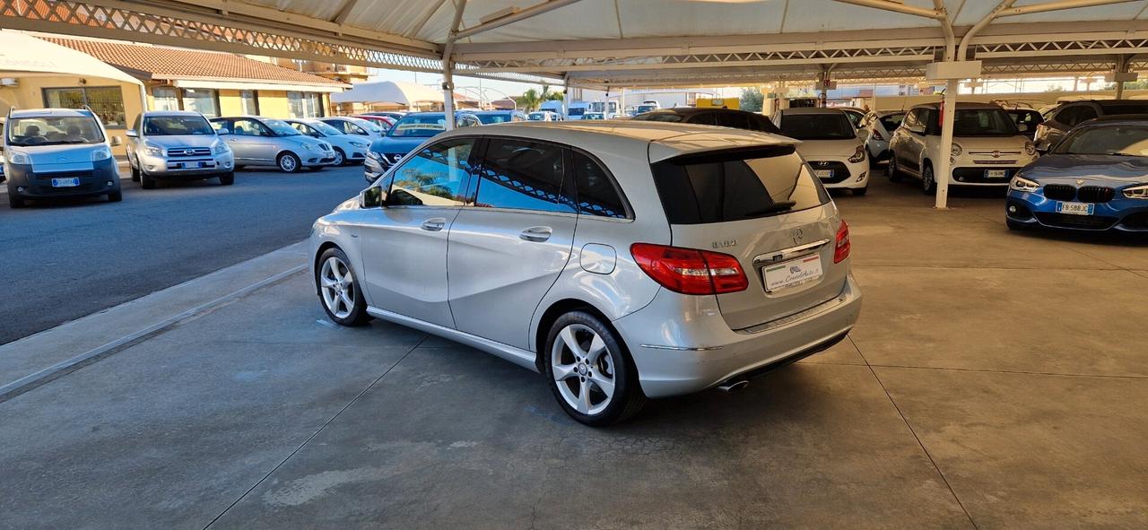 Mercedes-benz B 180 CDI BlueEFFICIENCY Premium