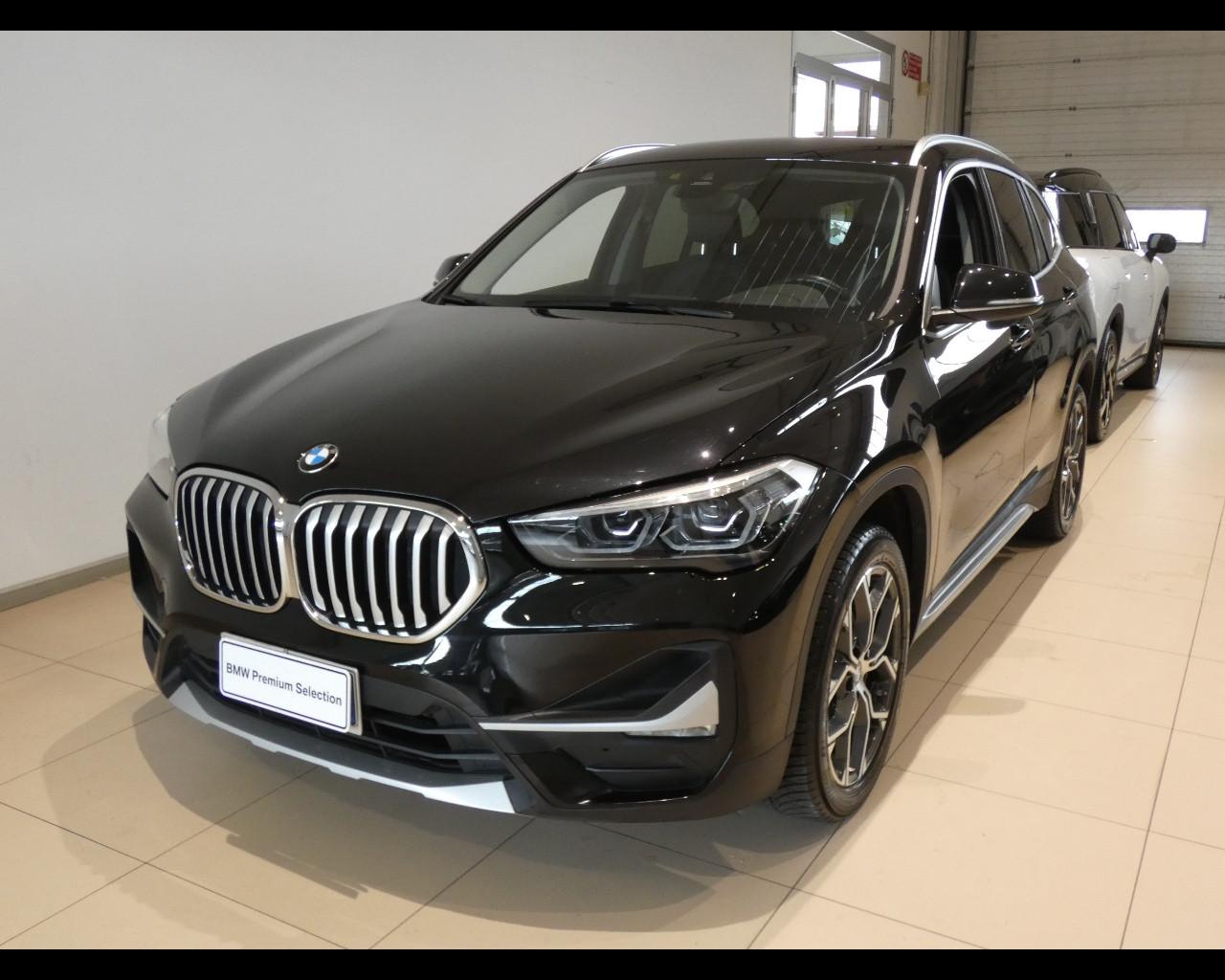 BMW X1 (F48) - X1 xDrive18d xLine