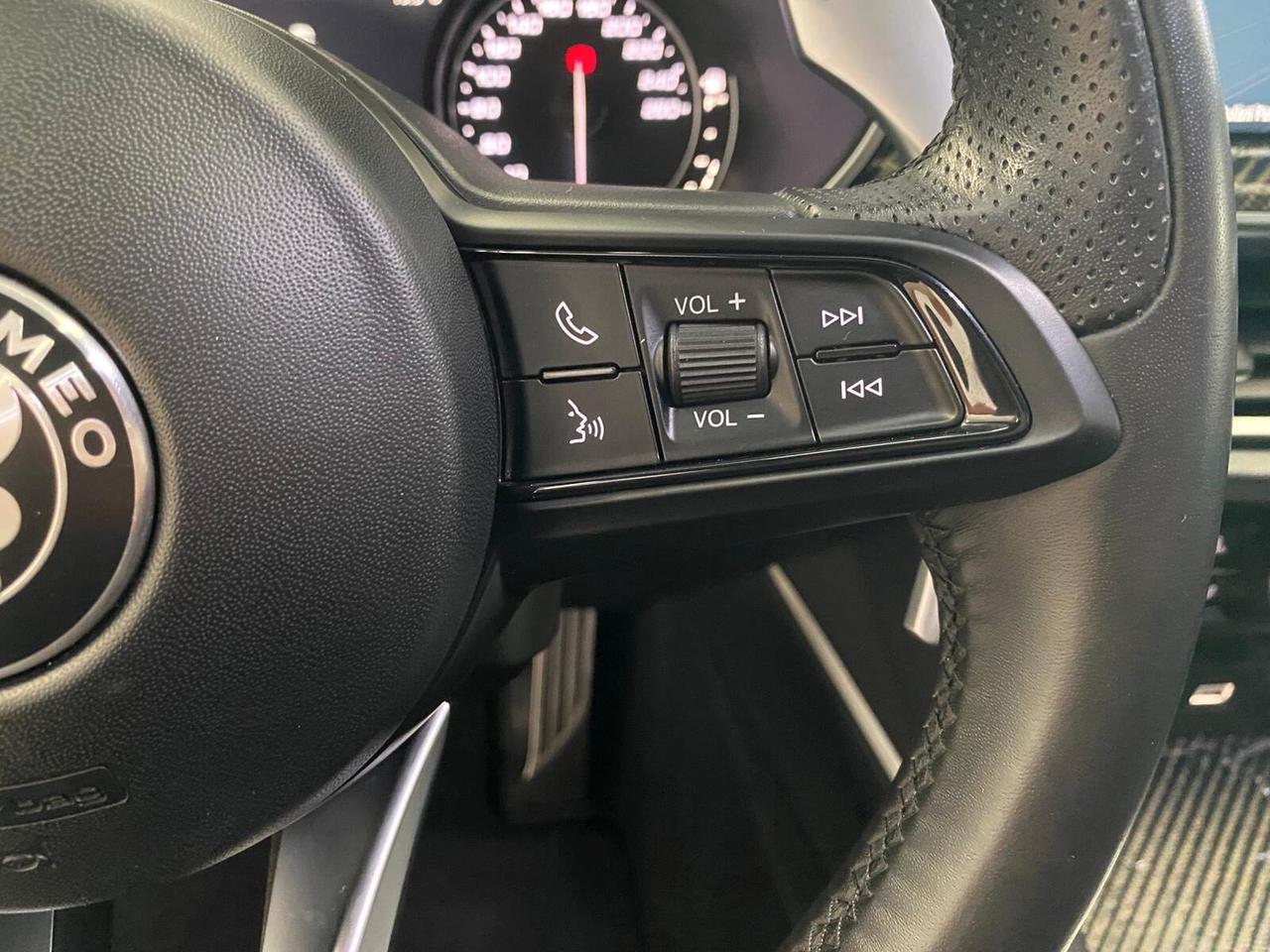 Alfa Romeo Stelvio 2.2 Turbodiesel 210 CV AT8 Q4 Veloce Tì