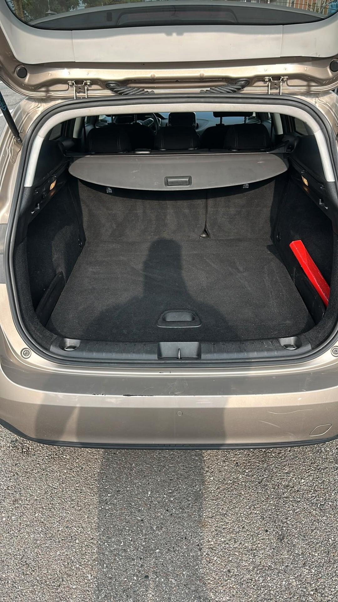 Fiat Tipo 1.6 Mjt S&S SW Lounge