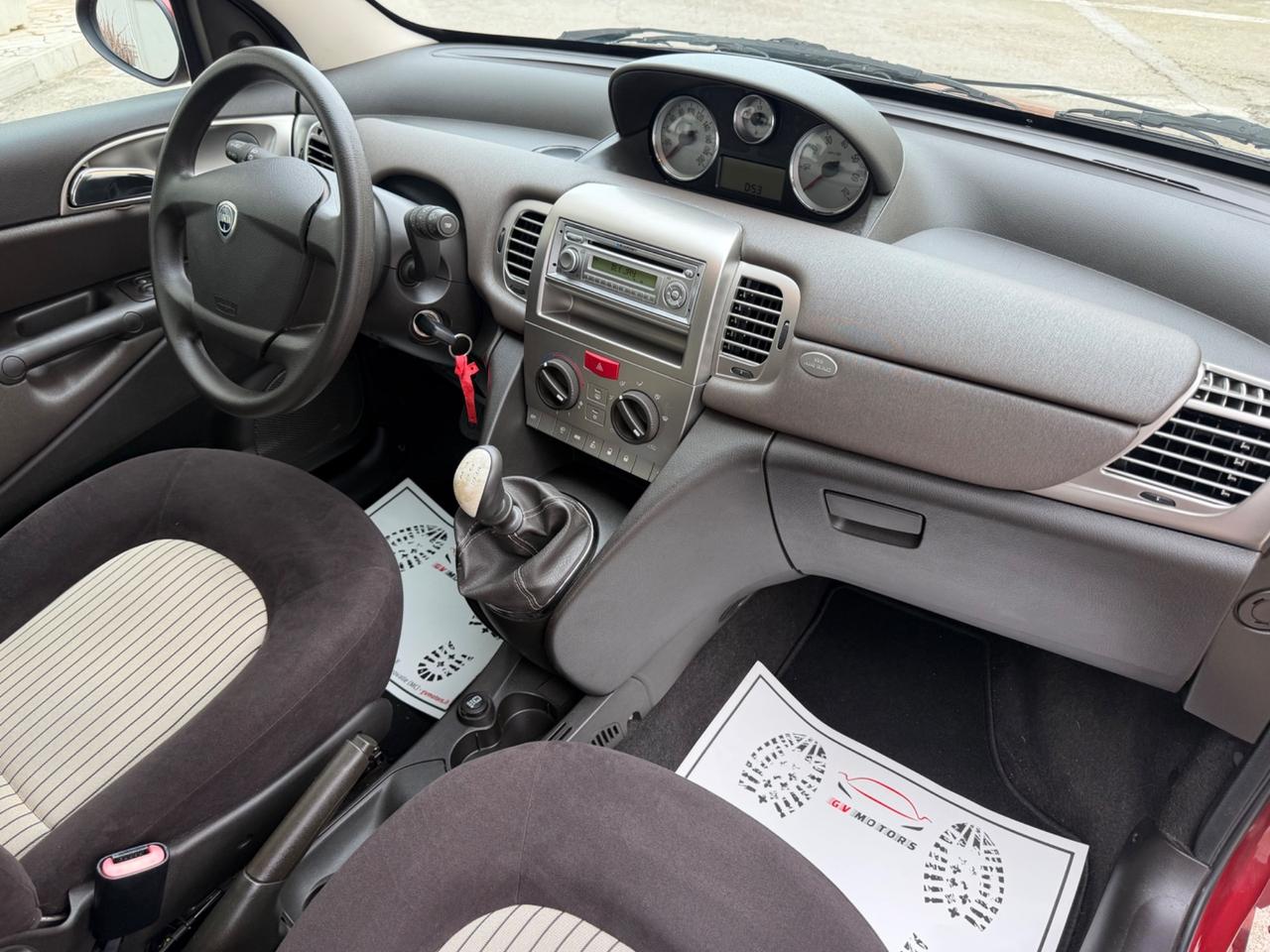 Lancia Ypsilon 1.2 Benzina - 48.000 KM !!