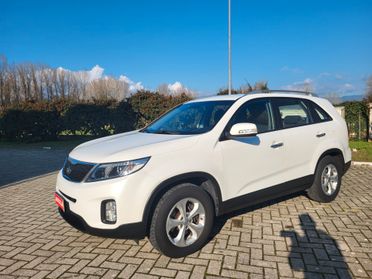 KIA SORENTO 2.0 CRDI 7 POSTI