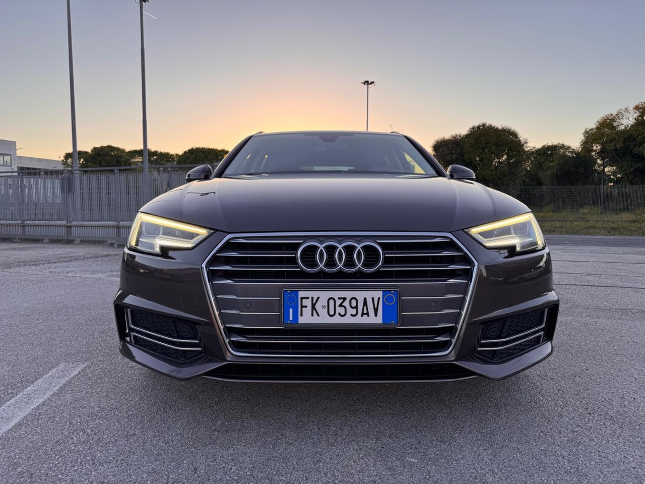 Audi A4 Avant 2.0 TDI 150 CV S tronic Sport Line