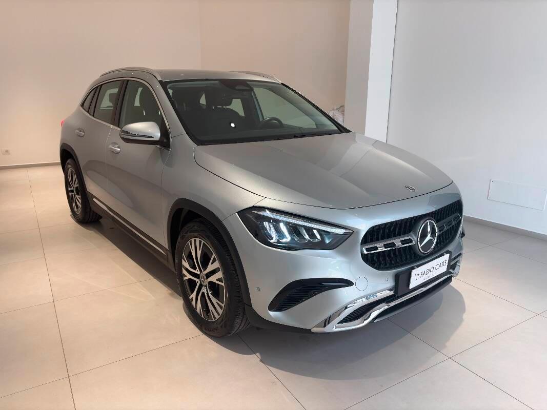 Mercedes Classe GLA 180 d Progressive Advanced auto