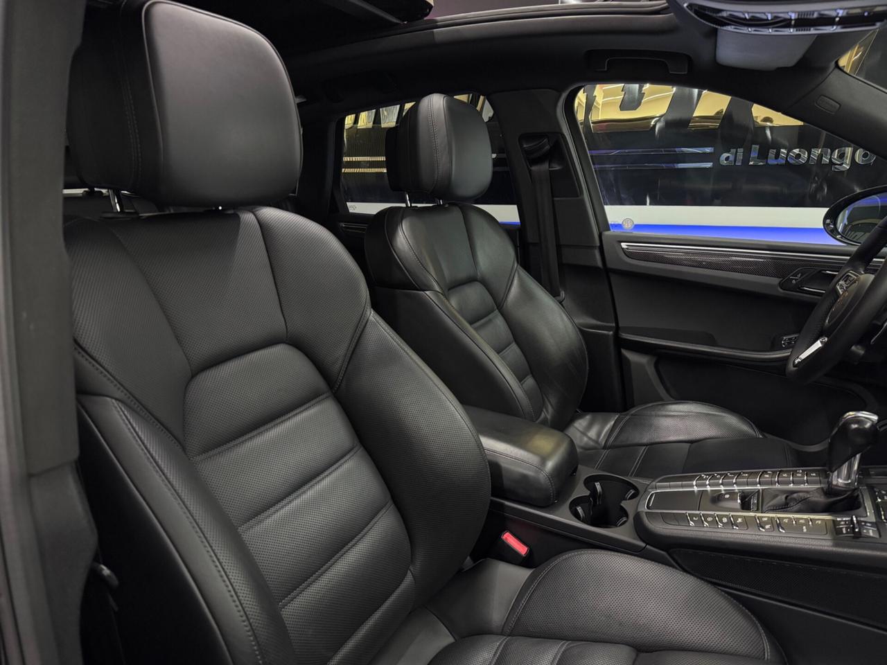 Porsche Macan 3.0S Total Black Iper Full