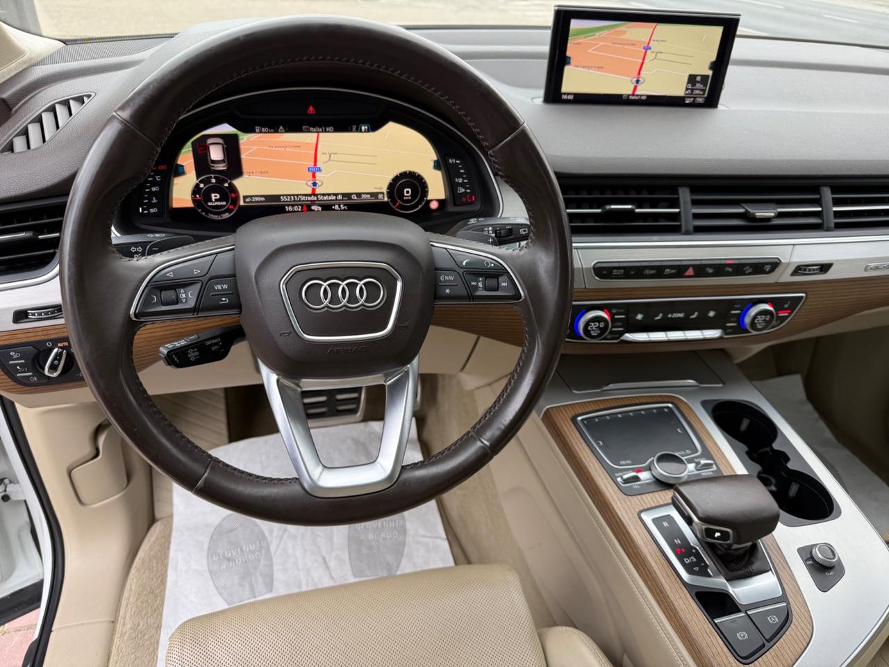 Audi Q7 3.0 TDI 272 CV quattro TETTO.SOFT CLOSE. FULL