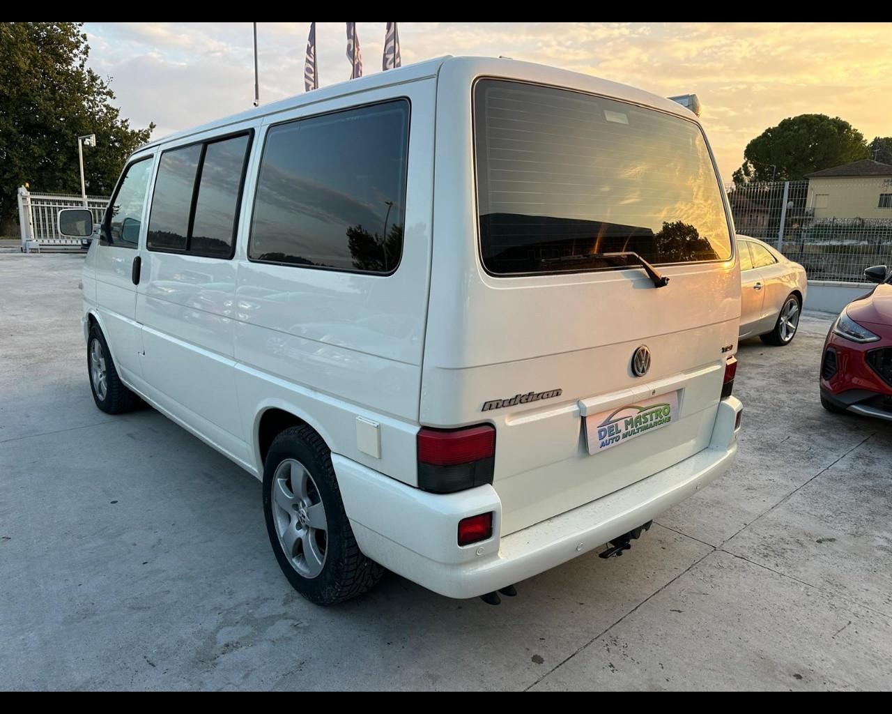 VOLKSWAGEN Transporter 4ª s. - Transp. 2.5 TDI/150CV cat Multivan