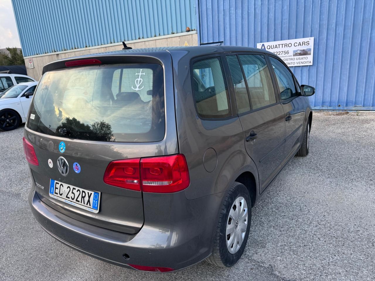 Volkswagen Touran 1.4 TSI Highline 7 POSTI