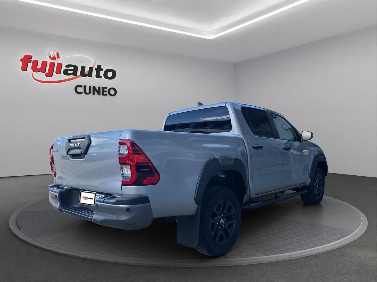 Toyota Hilux - MY25 Double Cab Invincible 48V