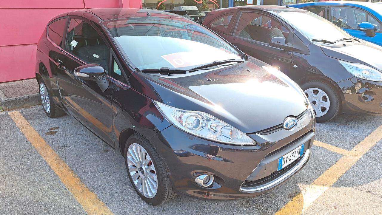 Ford Fiesta 1.2 82CV 3 porte Titanium