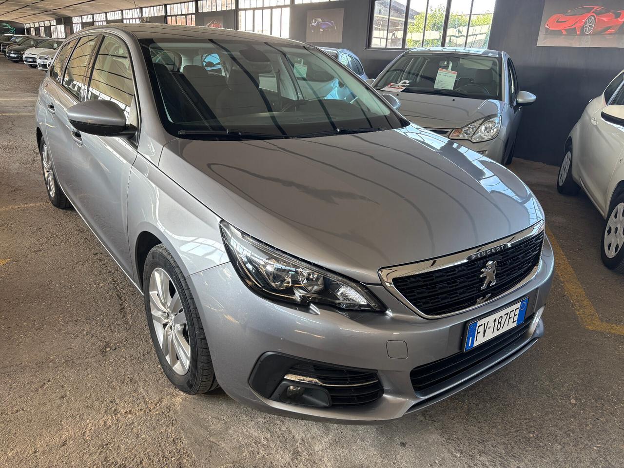 Peugeot 308 BlueHDi 130 S&S Business