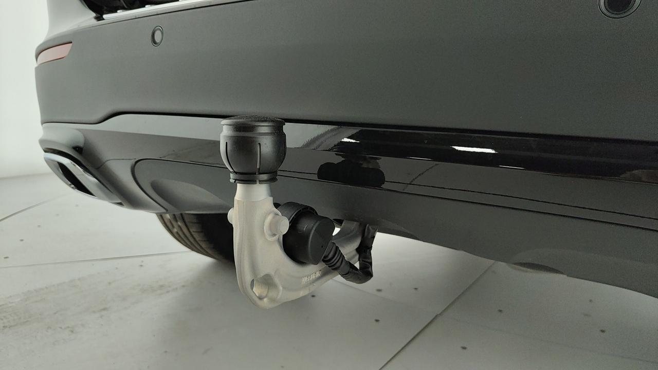 Mercedes-Benz GLA 200 d automatic