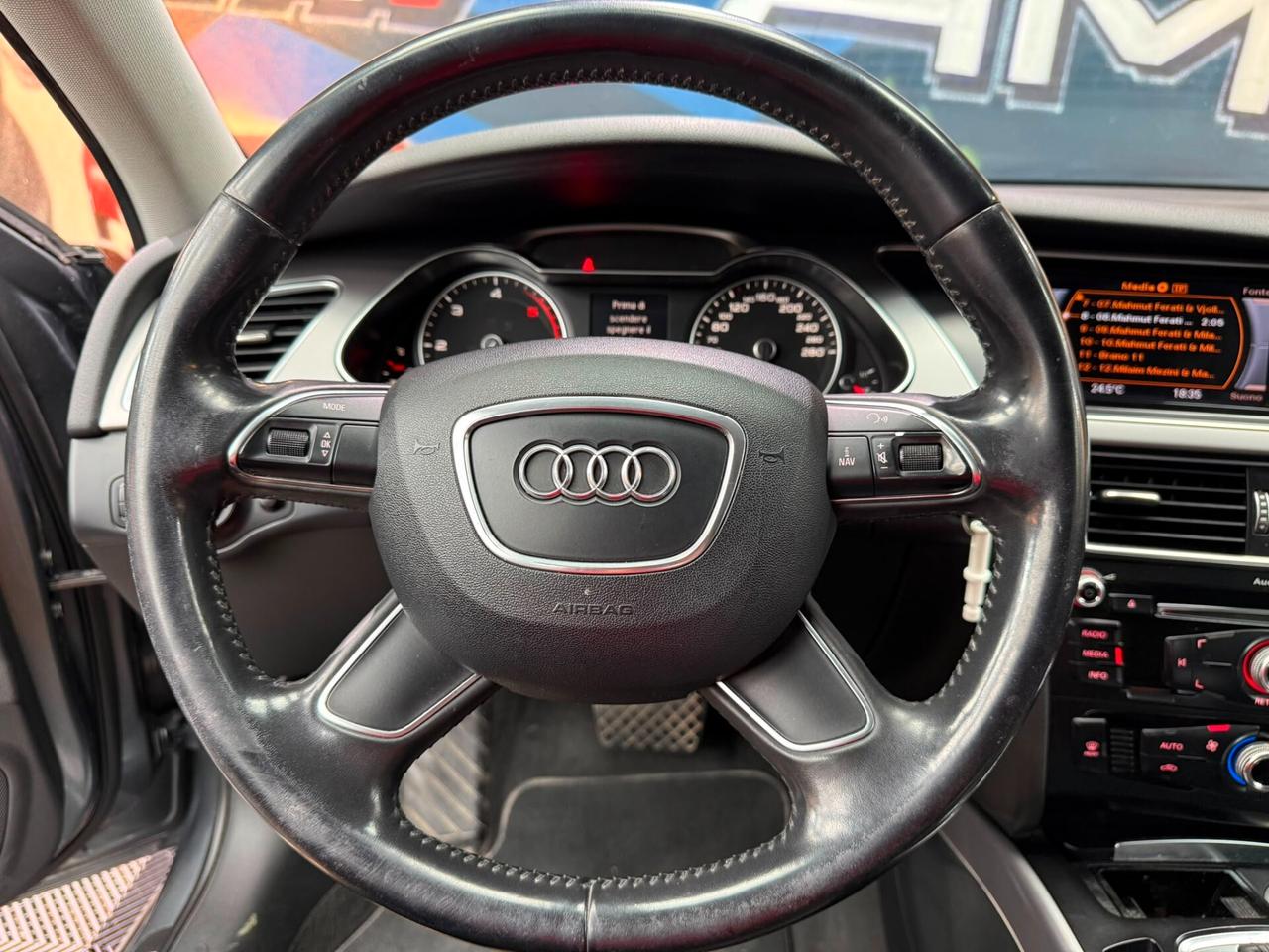 Audi A4 allroad 2.0 TDI 177 CV S tronic (050)