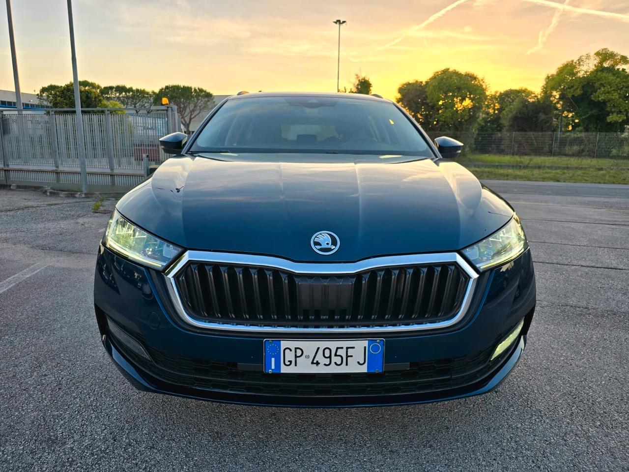 Skoda Octavia 2.0 TDI EVO SCR DSG Wagon Ambition