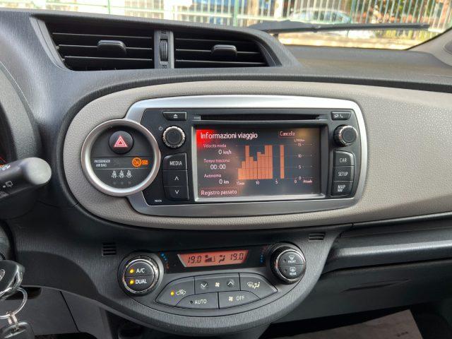 TOYOTA Yaris Neopatentati Lounge