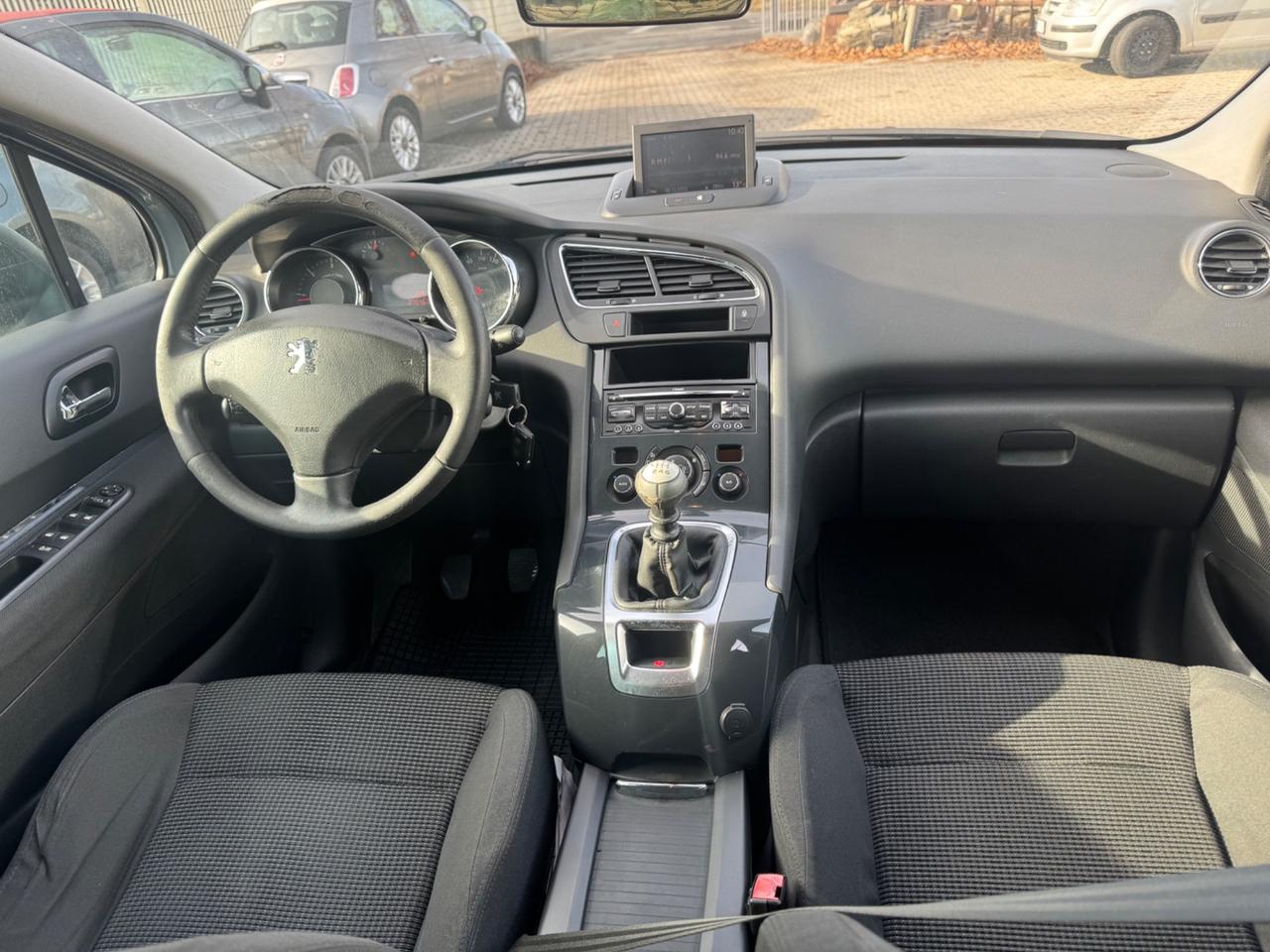 Peugeot 5008 1.6 HDi 112CV Business 7 posti