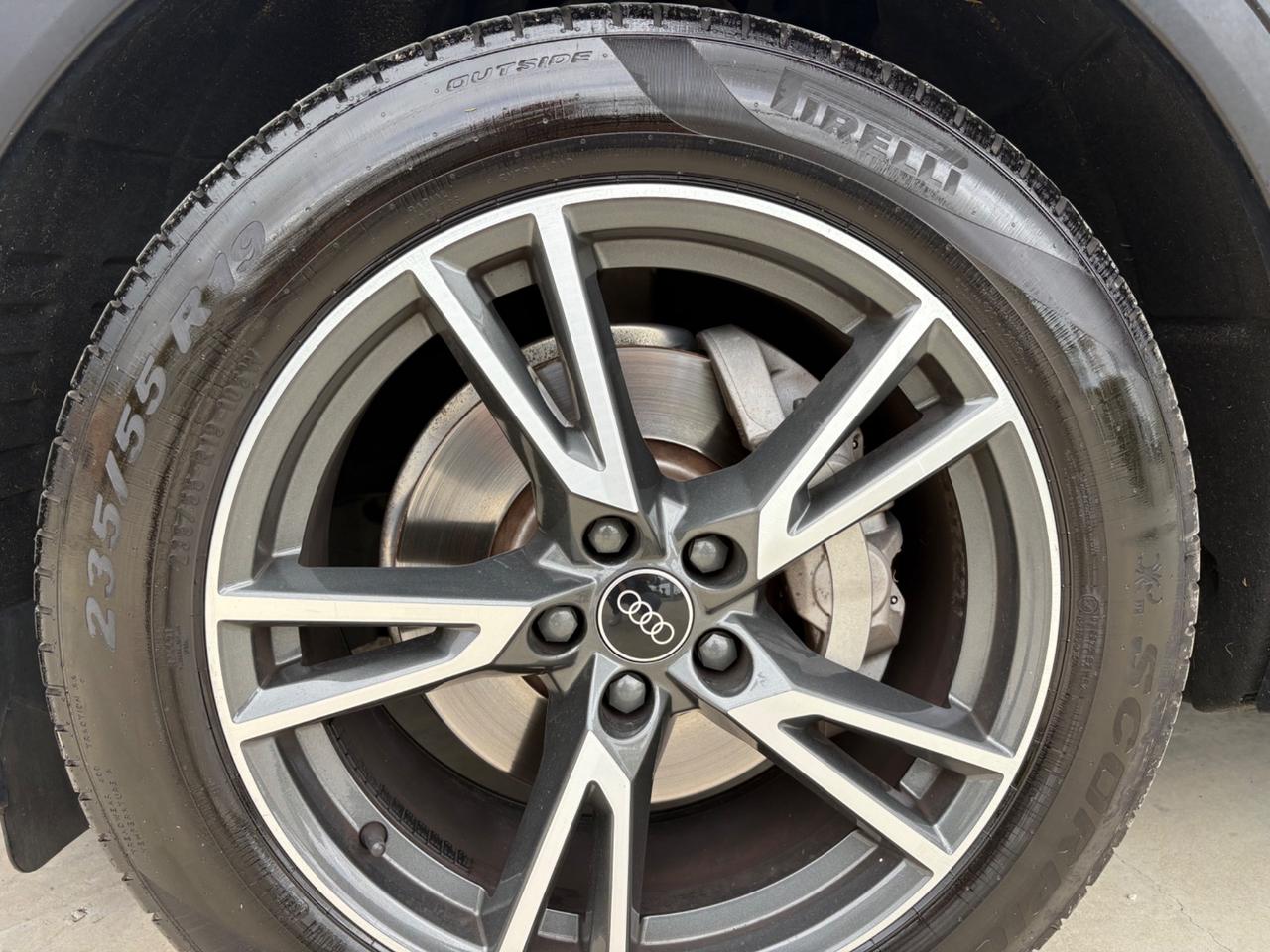 Audi Q5 35 TDI S tronic line plus