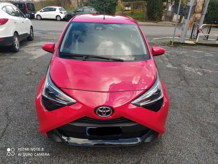 Toyota Aygo Connect 1.0 VVT-i x-cite