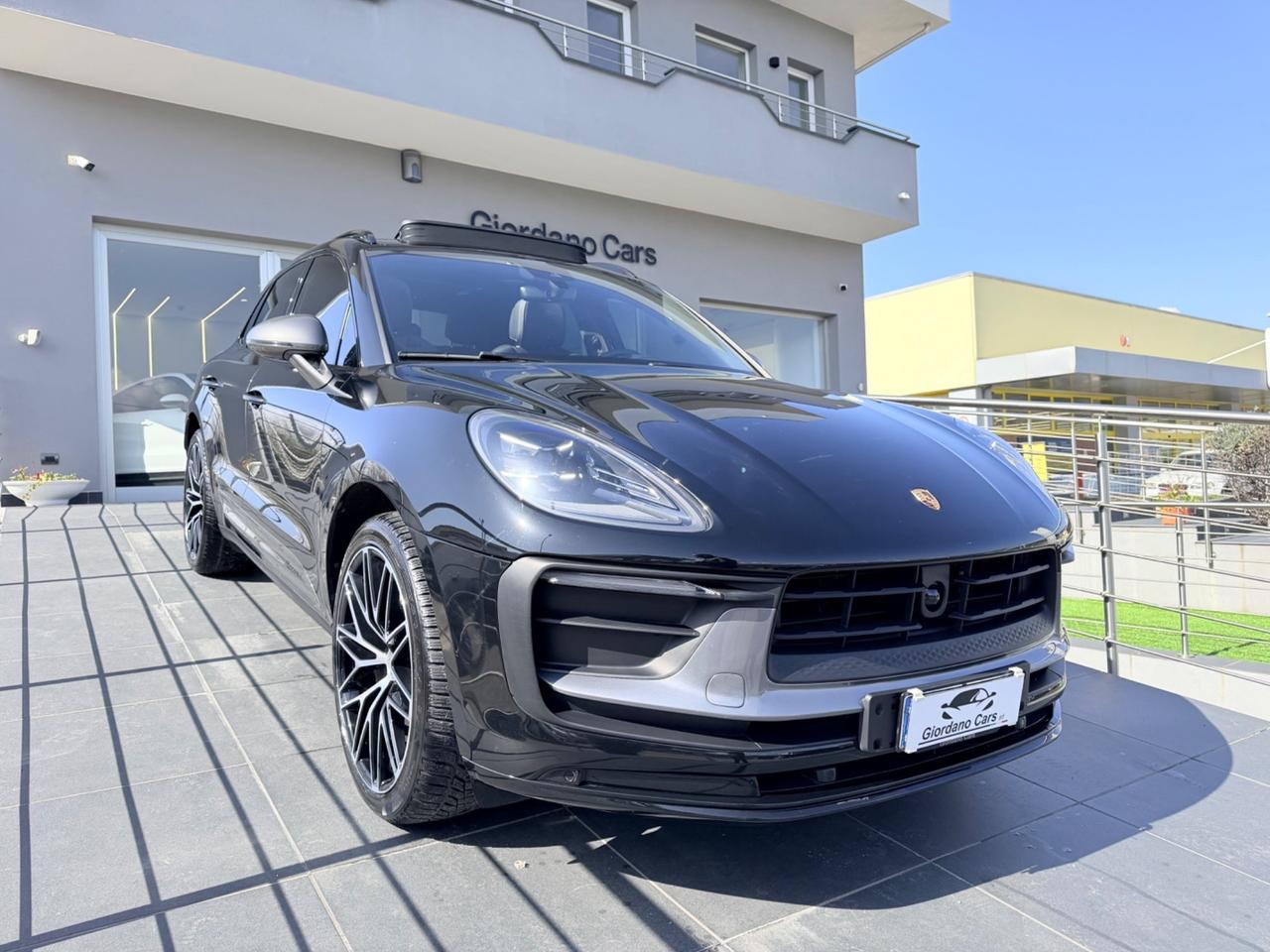 Porsche Macan 2.0 T 265cv open edition con approved